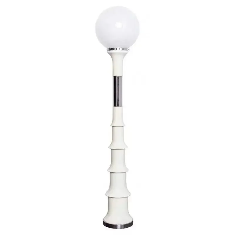 Simple living room floor lamp Internet celebrity cream wind, high value