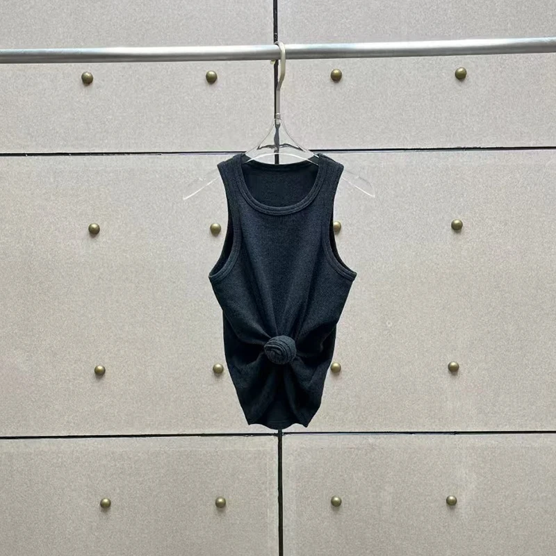 Femmes t-shirts nouveau torsadé fleur noué haut sans manches pour l'été 2025 élastique mince pur coton femmes gilet corset haut court