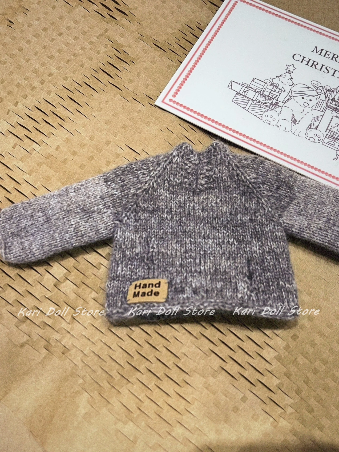 

Kari Doll Одежда и юбки 2026 Свитер ручной вязки серого цвета оттенков для куклы Landazz Landoudou