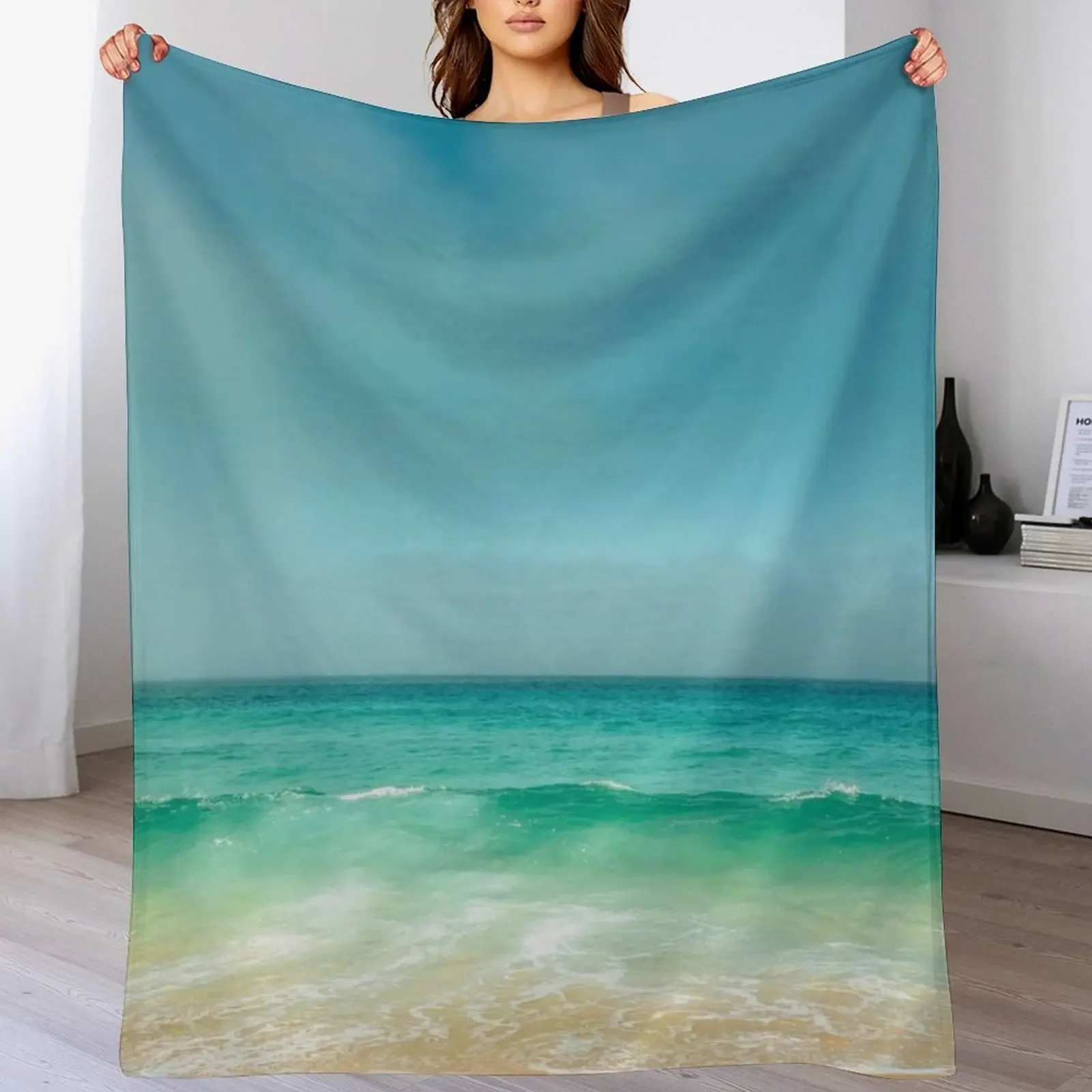

Beautiful blue ocean Throw Blanket Soft Bedroom Blanket for Night Sleeping