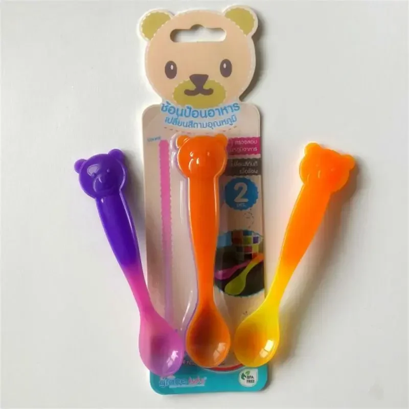 Silicone Spoon Bear Shape Plastic Baby Feeding Supplies Warm Spoon Cartoon Blister Packaging Baby Products Plastic Spoon Cute