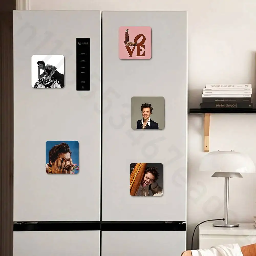 H-HaRRy Music Styles Fridge Magnets Round Magnetic Refrigerator Decoration Memorial Gifts Wedding Favors