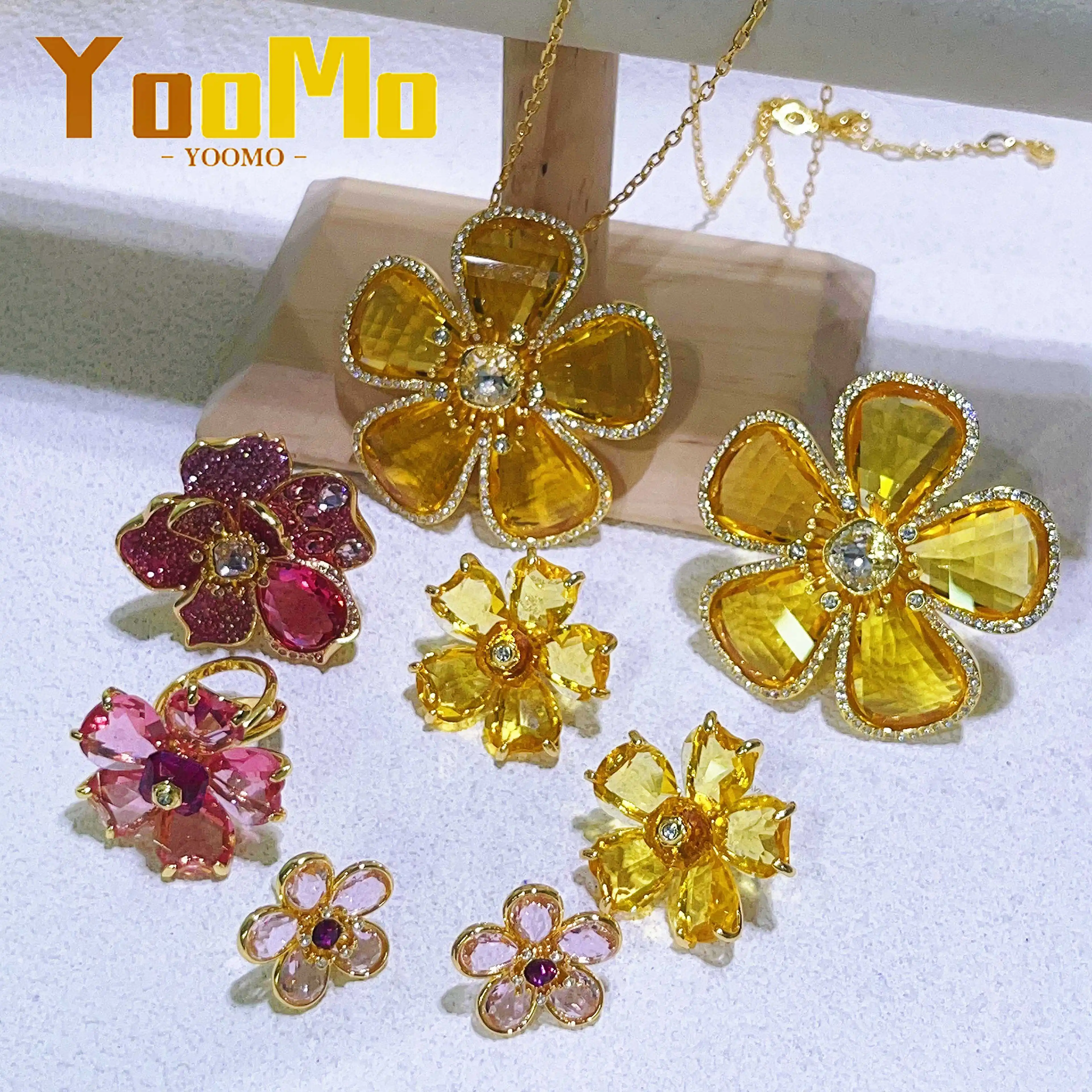 

Flowe Jewelry New Sales Trend High Quality Flower Earrings Fashionable Luxury Charm Stainless Steel Pink Yellow Women's Clothing