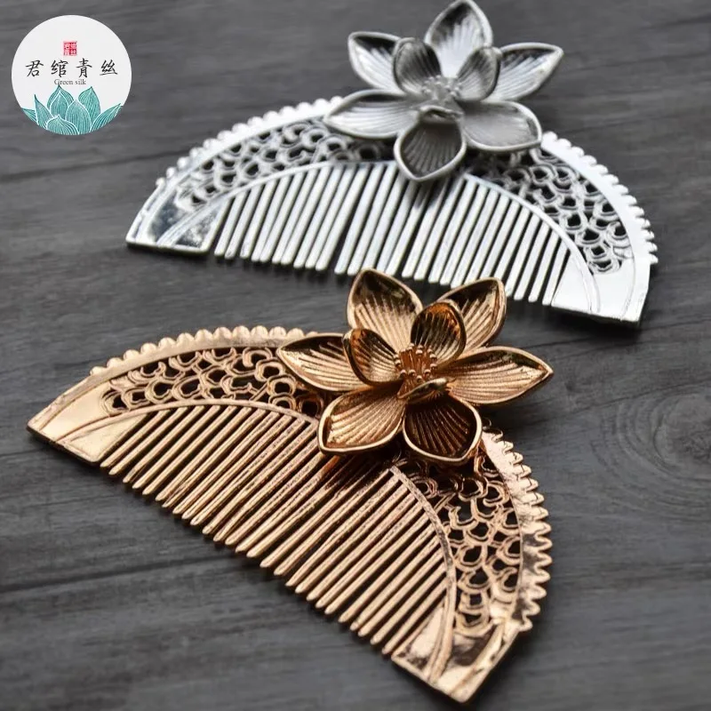 BJD doll accessories pure copper protective color hair comb, 10cm golden lotus comb free shipping