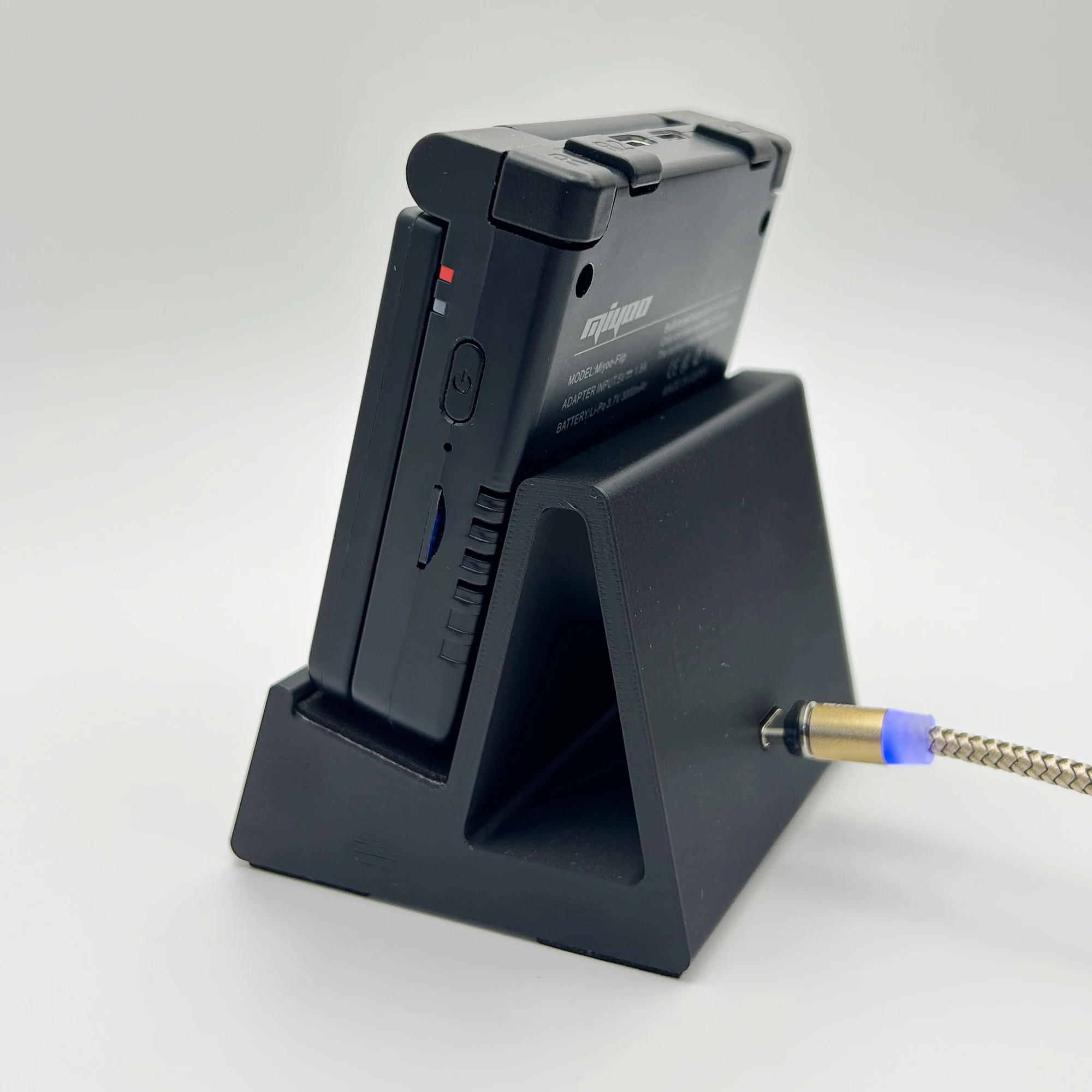 Miyoo Flip Charging Base Magnetic Charging Stand DIY Accessories Charging Dock And Display Stand For Miyoo Flip V2 Console