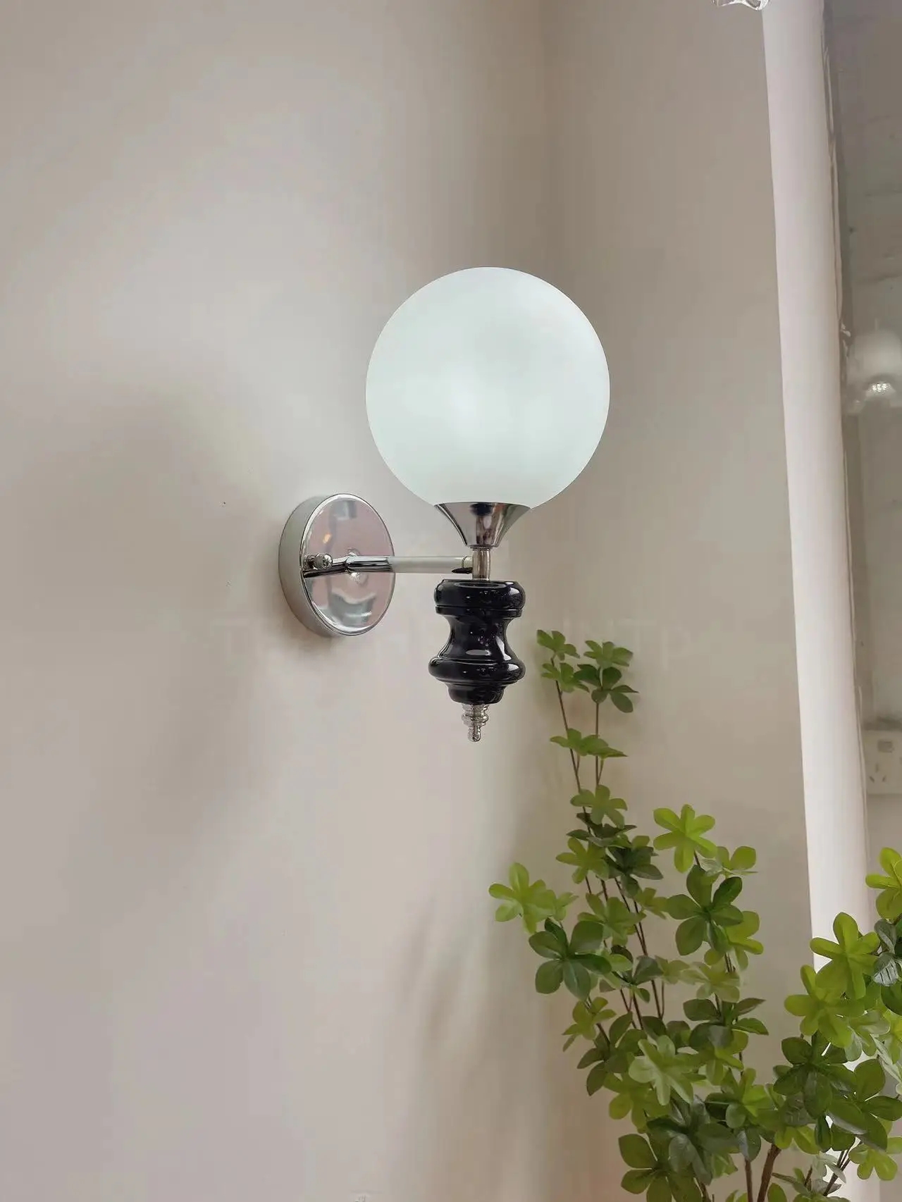

French Simple American Wall Lamp Retro Bauhaus Medieval Corridor Bedroom Bedside Decorative Wall Lamp