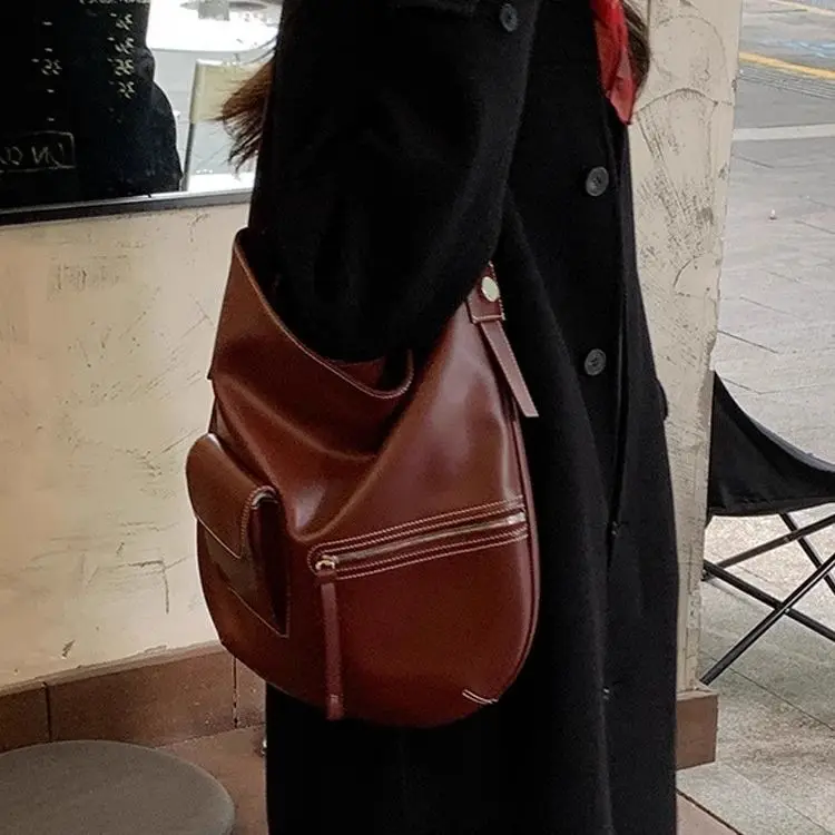 

Red Leather Tote Bag for Women 2025 New Large Capacity Retro Commuting Handbag Single Shoulder Underarm Hobos Bags