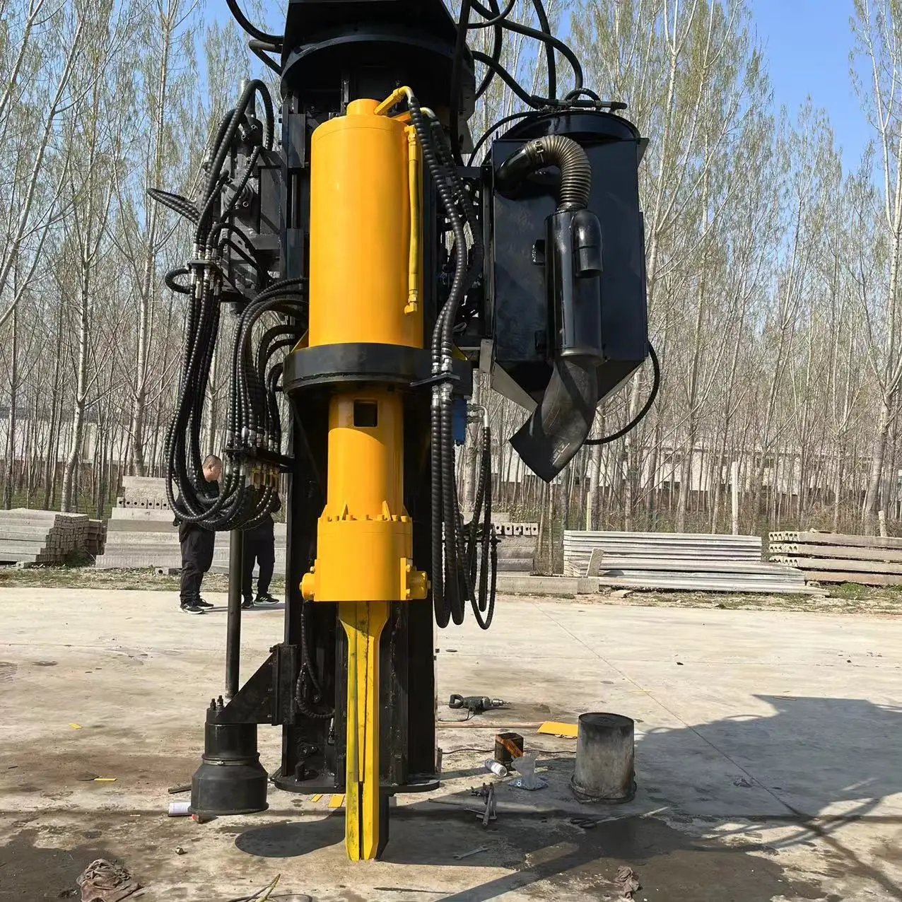 Stone Drill Split Machine Integrated Hydraulic Crawler Diesel Driven All-in-one Equipment For Granite Basalt  Stone Mining Work