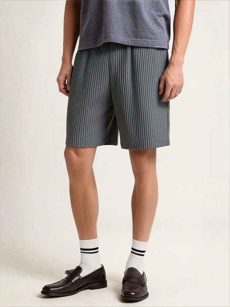 

Miyake Fold New 2025 Men's Comfortable Shorts Five Leg Pants Loose and Versatile Youth Spring and Summer Simple and Casual