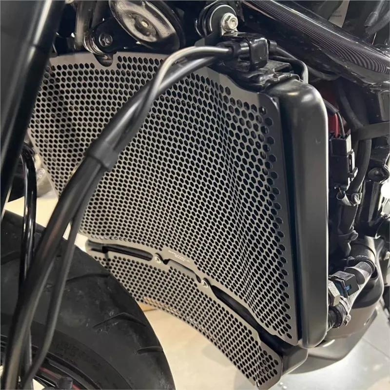 

For MV Agusta Brutale 800/Turismo Veloce 800/Dragster/Brutale 800 2016-2025 2024 2023 Radiator and Oil Cooler Guard Set