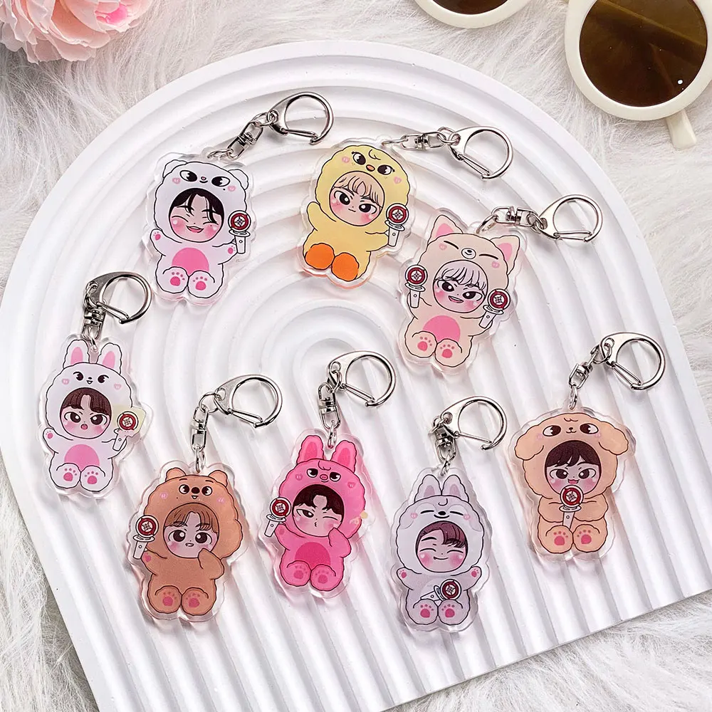 K-Pop Boy Group Acryl Auto Schlüsselanhänger Zubehör Taschenanhänger Niedlicher Cartoon Kreativer Rucksack Anhänger Schlüsselanhänger Geschenke für Freunde