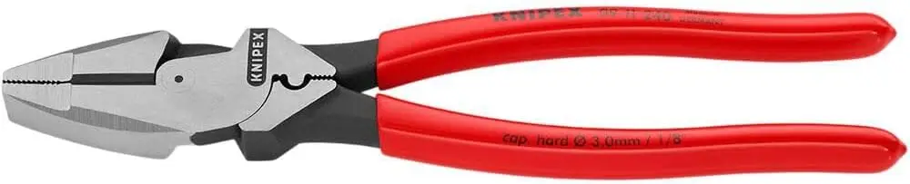 

Мощные плоскогубцы для электромонтеров с вытягивателем изоляционной ленты и кримпером — на 40% меньше усилий, прочные режущие кромки