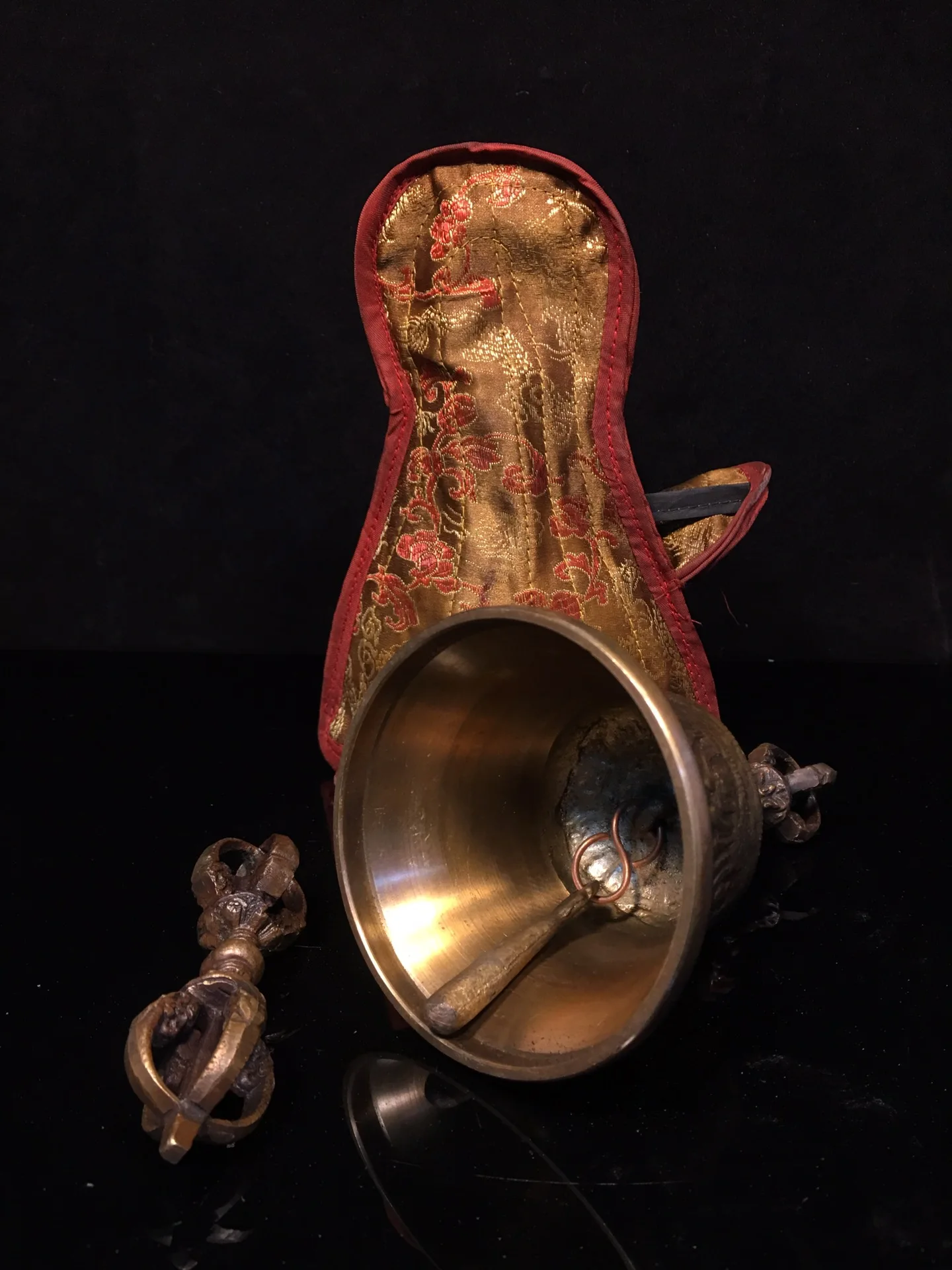 Tibetan brass and gold antique bells, five strands of pestle statues, home Buddhist hall offering supplies, incense case ornamen
