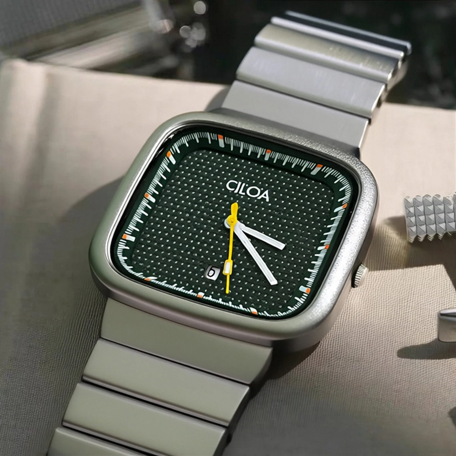 CILOA Retro Square Mens Quartz Watch Dark Green Textured Dial Date Window Matte Stainless Steel Bracelet Casual Daily Wristwatch