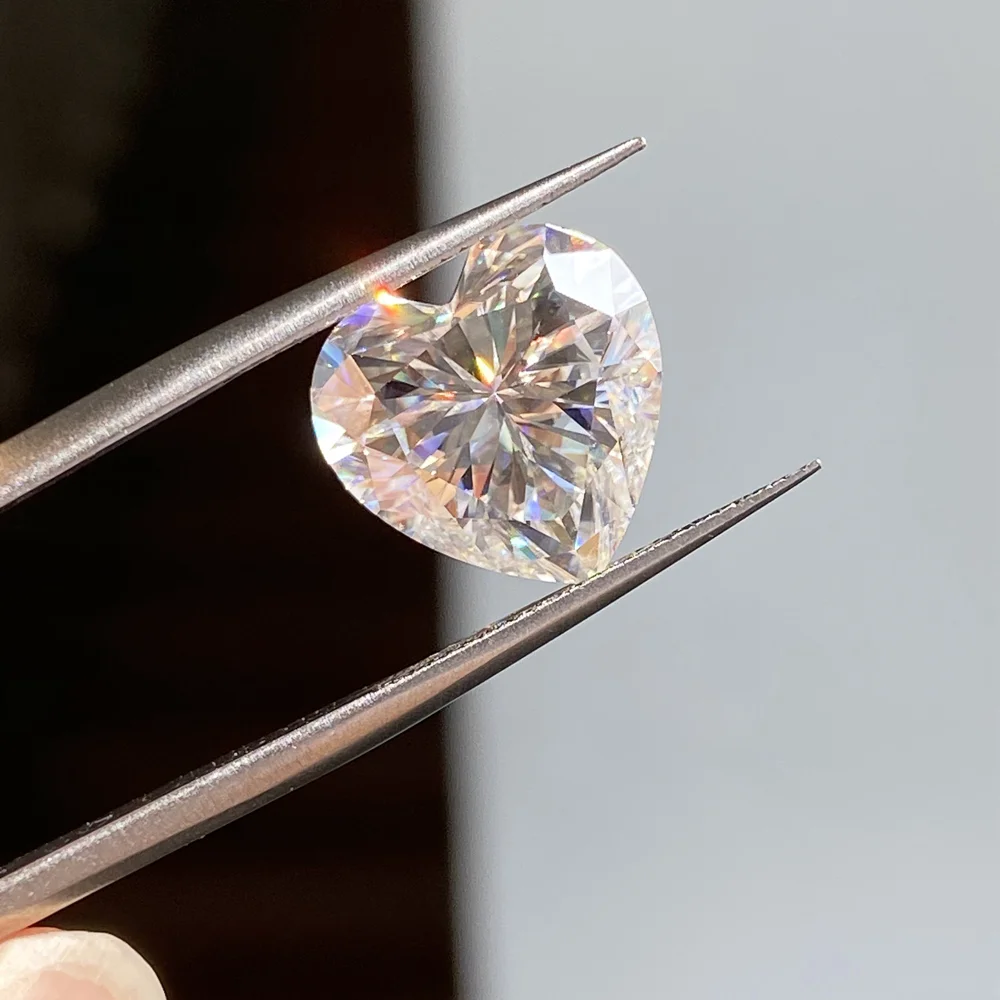 3EX Cut DJMAX 3-20mm Rare Heart Cut Moissanite Loose Stones Real D Color VVS1 Heart Shape Certified Moissanite Diamonds