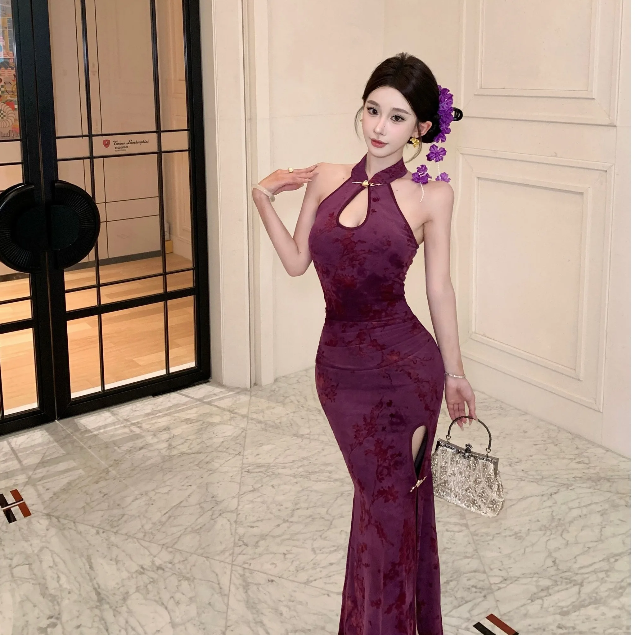 Ele Velvet Dr مع تصميم دانتيل عالي الجودة لربيع وصيف جديد Sle تنورة نسائية طويلة قابلة للتنفس