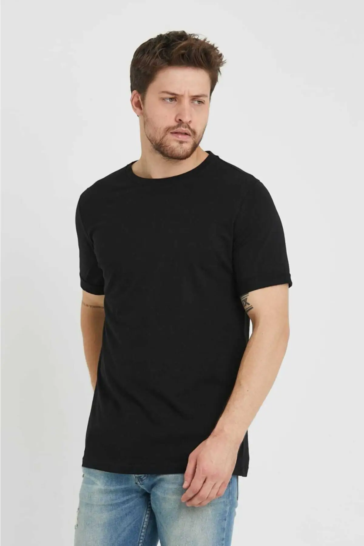 Men's 2022 Summer Slim Fit Basic T-shirt 5 Pieces Comfortable Useful 100% Cotton Quality New Model Style Stylish Look