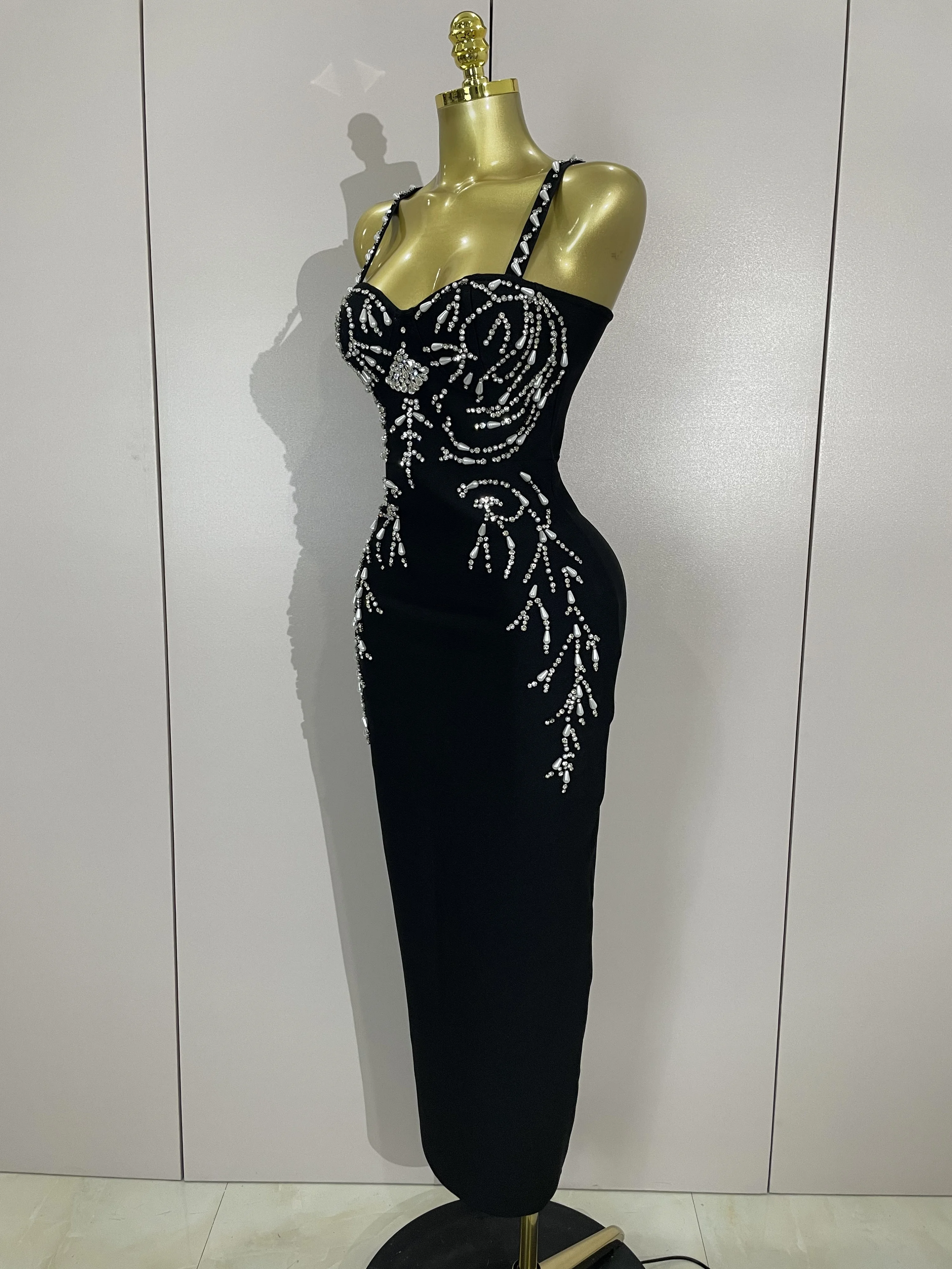 2025 Nieuwe Sexy Backless Zwarte Kralen Lange Bodycon Bandage Jurk Vrouwen Celebrity Elegante Avond Club Party Luxe Verjaardag Jurk