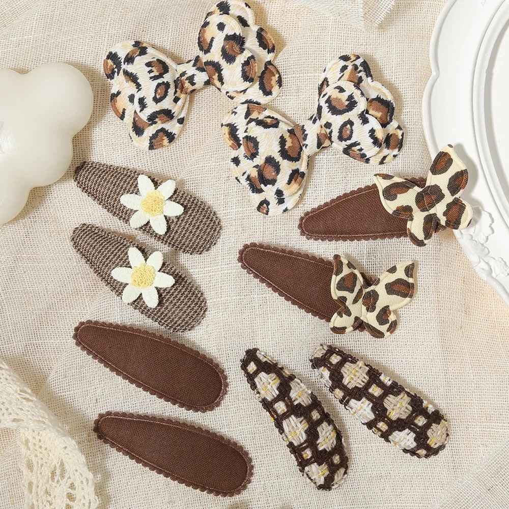 10 Stück/Set Bedruckte Stoff-Haarspangen für Babys und Mädchen, Feststehende Kantenclips für Party und Alltag, Mädchen-Haaraccessoires – Detail 4