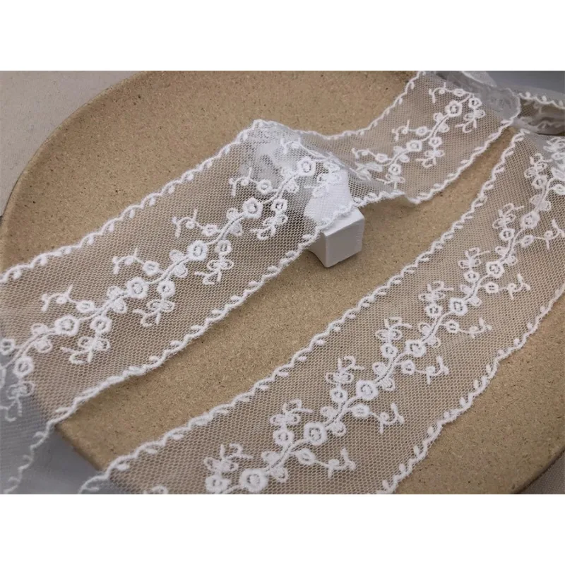 (1 yards/roll) White lace fabric 2024 high quality ribbon rose mesh embroidery bud DIY wedding dresses clothing accessories