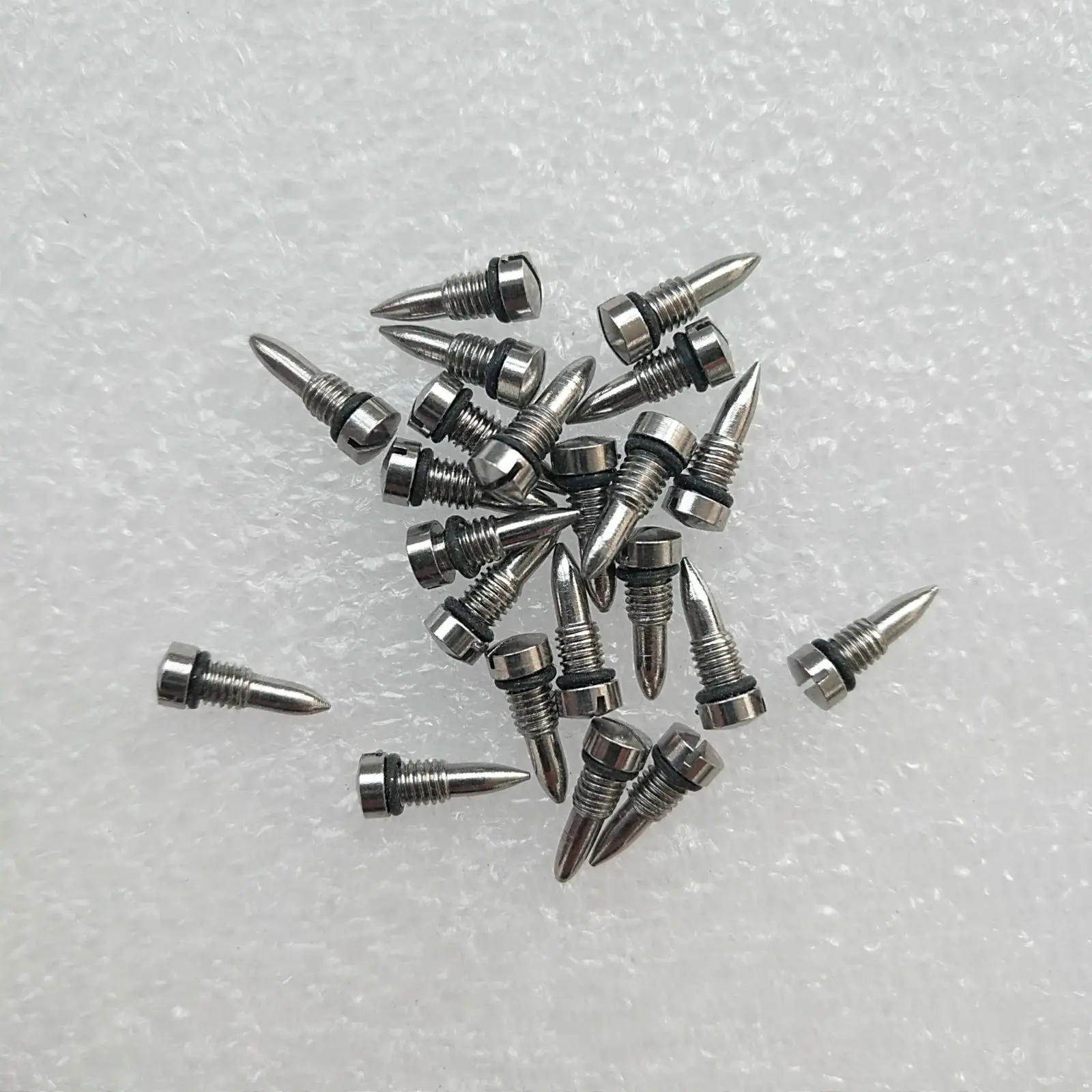 200Pcs Excellence Clarinet Repair Screw With anti-off pads