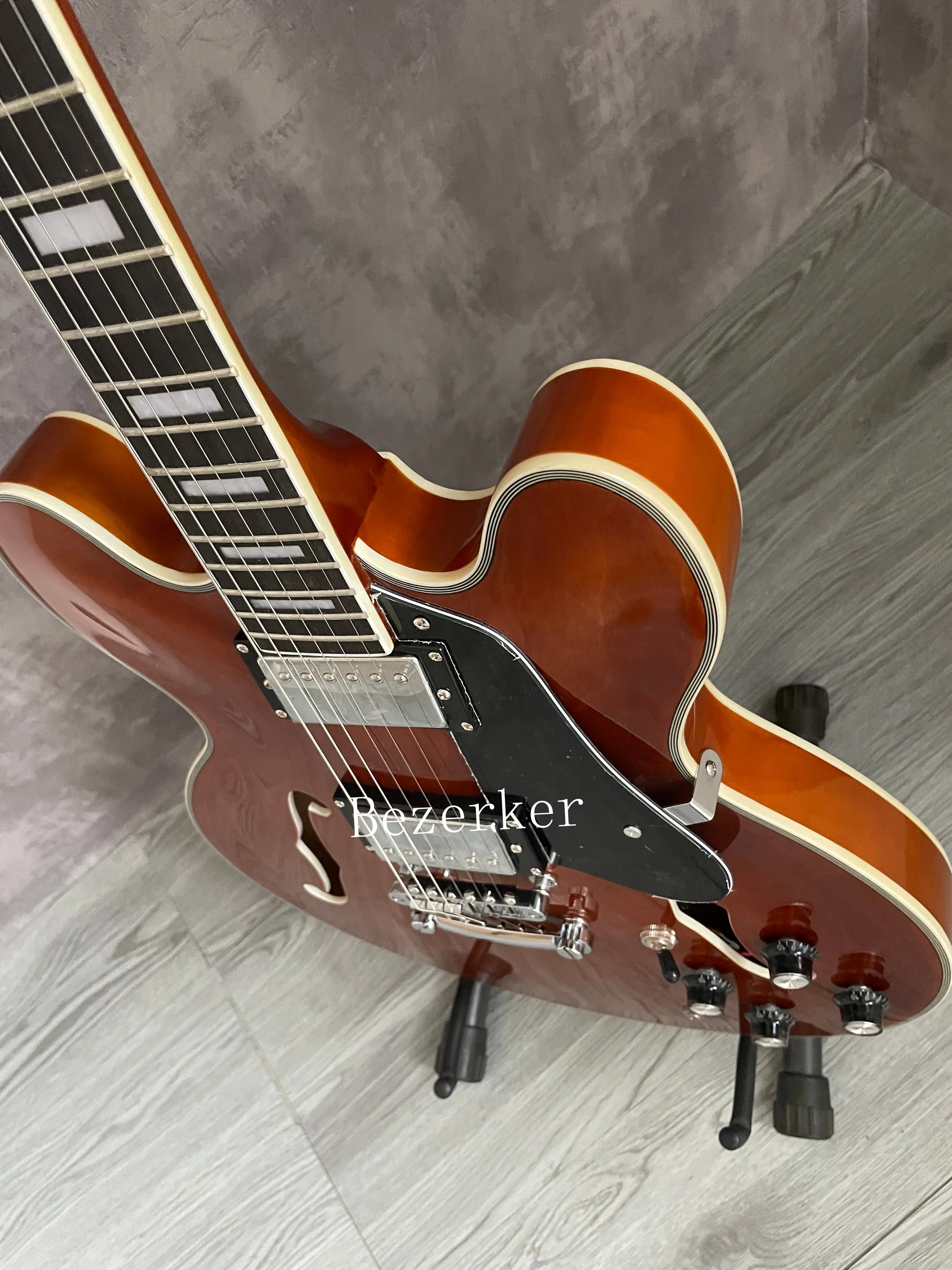 Higher Quality F-Hole 335 Jazz Half Hollow Electric Guitar Brown Chrome Hardware