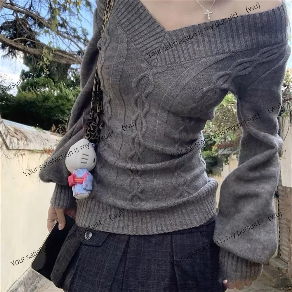 

ZOCI-Fashion retro V-neck knitted top women's new sweater hooded slim long-sleeved sweater sexy gray sweater