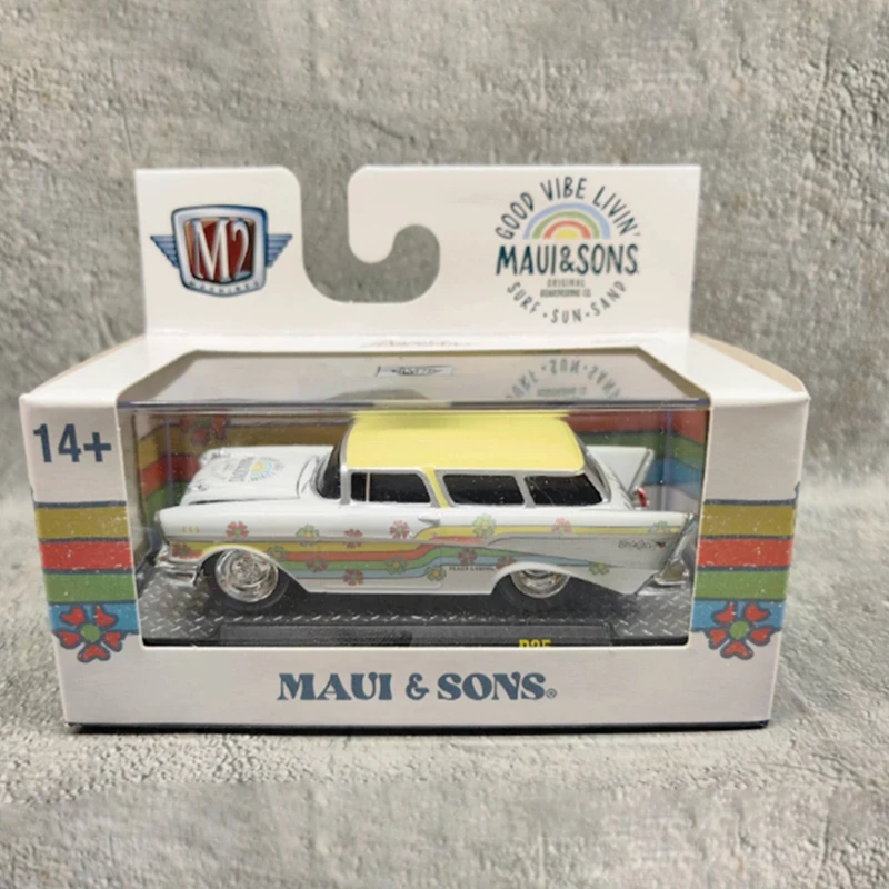 M2 1/64 Plymouth Fury/Bel Air Alloy Car Model Static Collection Decorated Holiday Gifts Toys