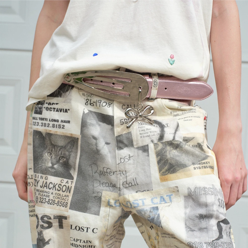 presilha-de-cabelo-de-metal-com-laco-cinto-rosa-moderno-y2k-design-distinto-cinto-de-couro-exclusivo-para-subculturas-de-nicho-acessorios-de-moda-urbana