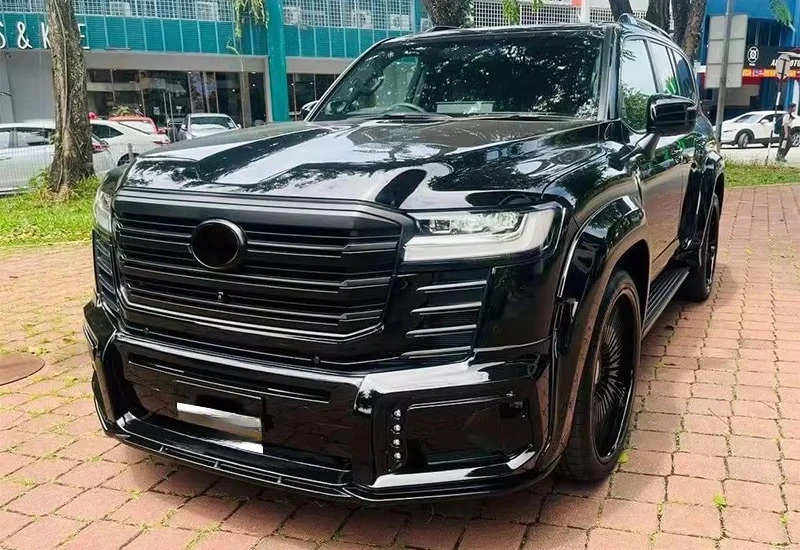 Discounted Price Body Kit Auto Parts Front and Rear Bumpers  2021 + LC300 WALD