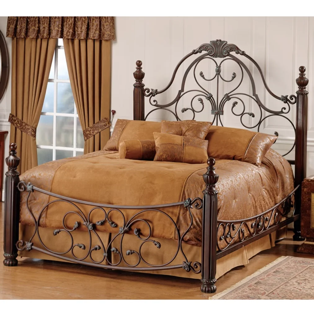 Wrought iron bed European vintage wrought Iron Bed 1.5m 1.8m Villa bed Single bed Double bed Light luxury