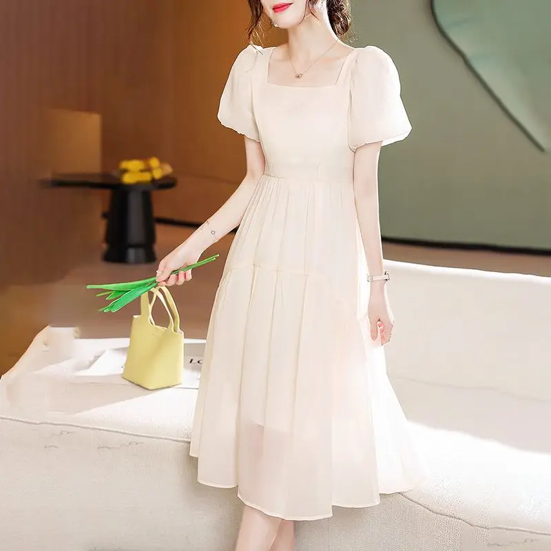 

Women Chic Puff Sleeve Ruffled Square Collar Long Dress 2024 Summer Korean Style Fashion Elegant Luxury Beach Dress A108