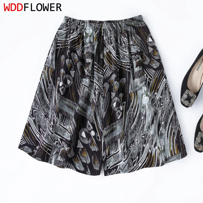 

100% Mulberry Silk Crepe Silk Black Printed Men Lounge Shorts Sleep Board Short Beach Shorts M1545