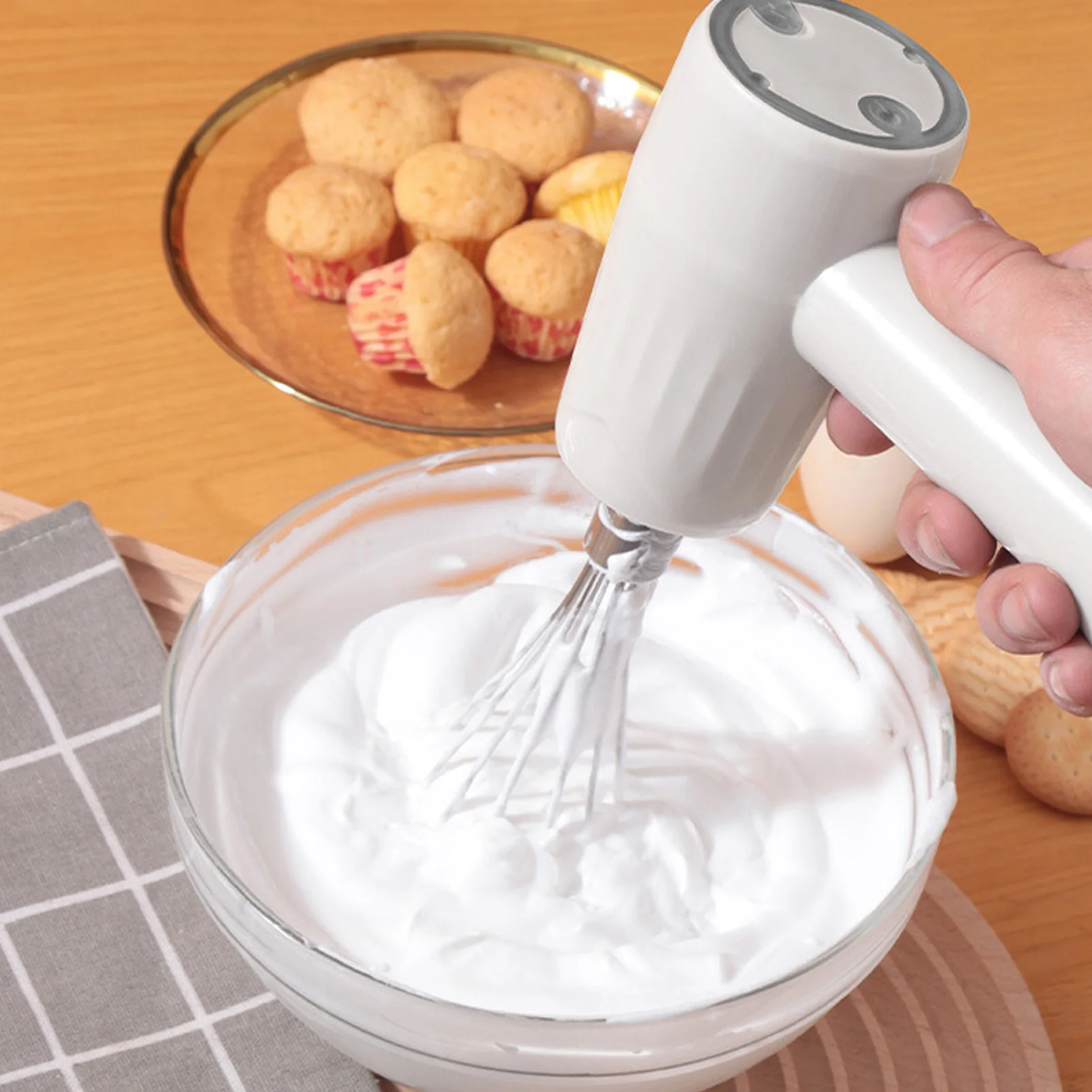 

Handheld Electric Mixer Electric Hand Mixer 3 Gear Egg Whipping Cream Beater Handheld Electric Mixer with Chopper for Home