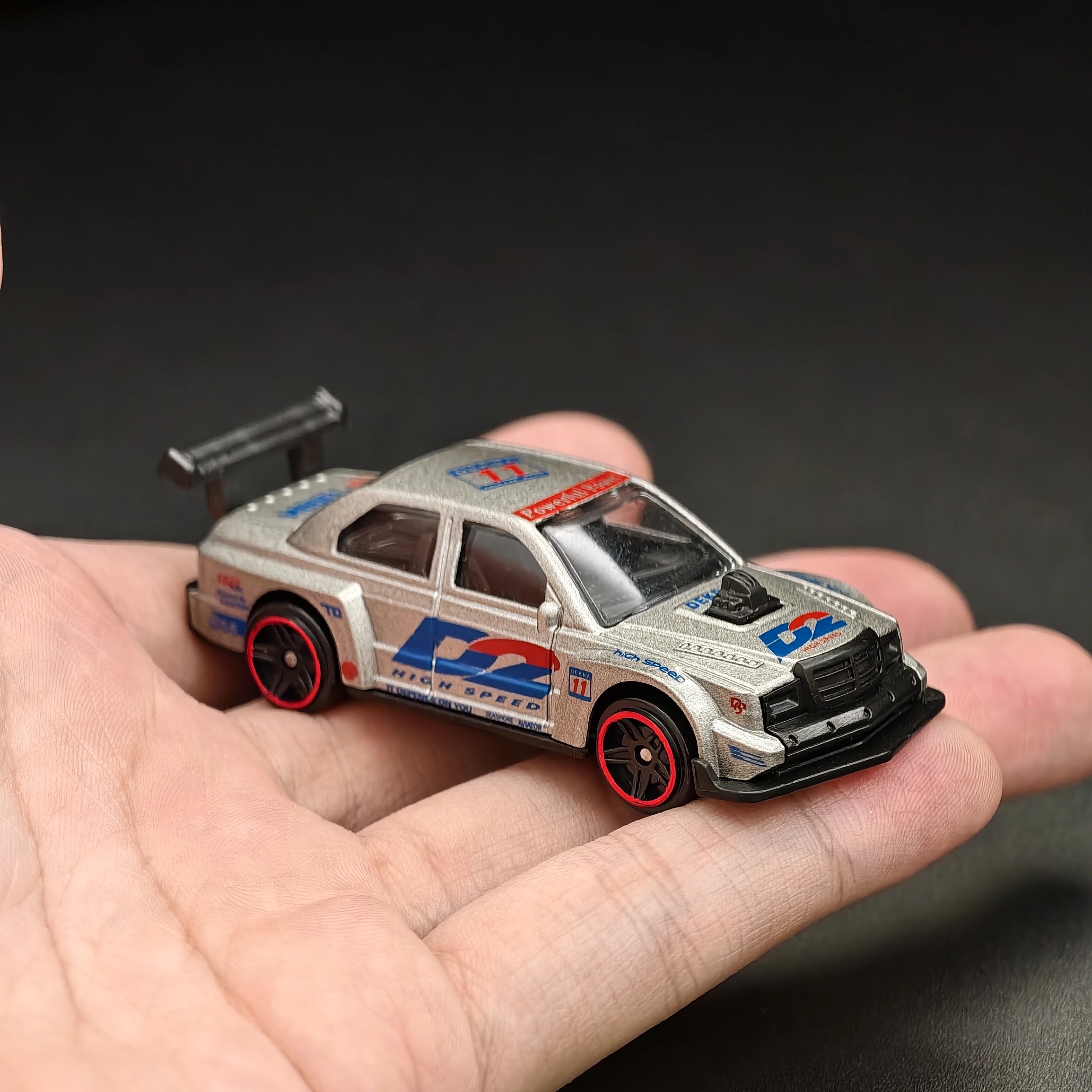 1/64 Diecast Alloy Sports Car Model Miniature Vehicle Toy Scale Replica for Collection Display Shelf Decoration and Gift Giving