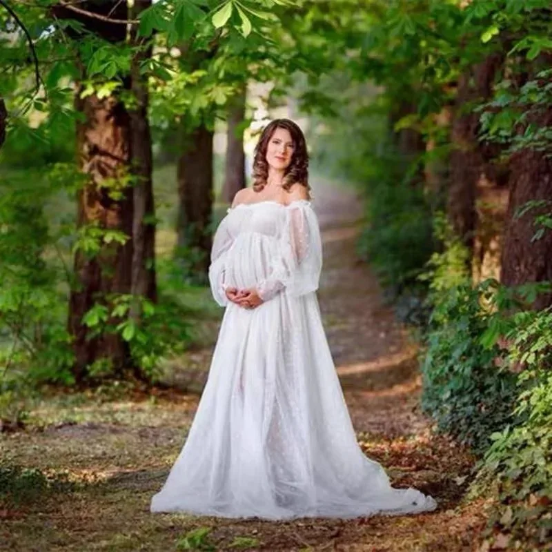 European Maternity Portrait Gown - Polka Dot Mesh Off-Shoulder Photography Dresses with Puff Sleeves & Cathedral Train Pregnancy