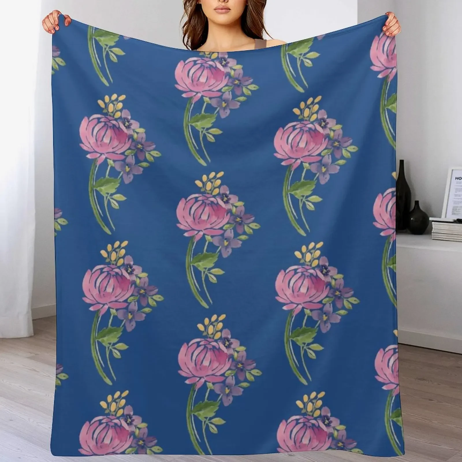 

Watercolor Floral Arrangement Throw Blanket Portable Lightweight Blanket for Travel Camping