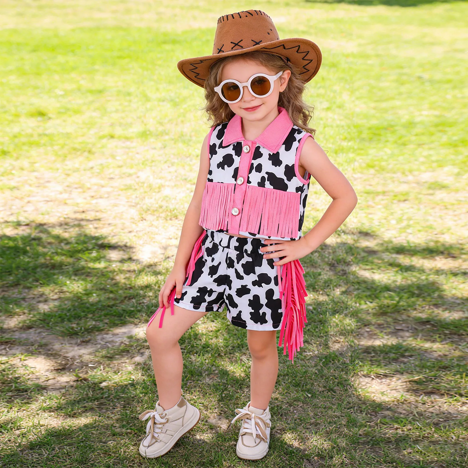 Children Girls Western Cowgirl Costume Sleeveless Cow Printed Button Vest with Fringe Shorts for Cowboy Theme Party Role Play