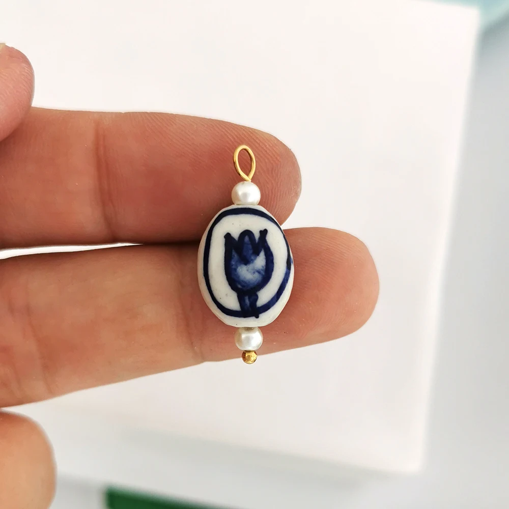 2pcs/lot Flower Ceramics Clay Tulip Pendant Charm Handmade DIY Necklace Stainless Steel Blue Painting Imitation Pearl Wholesale