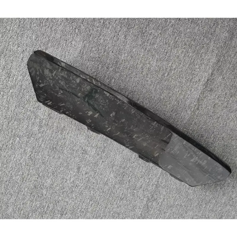 

Suitable for Lamborghini Huracan LP580 LP610 modified body kit M-style forged carbon fiber rear diffuser base, car trunk lid