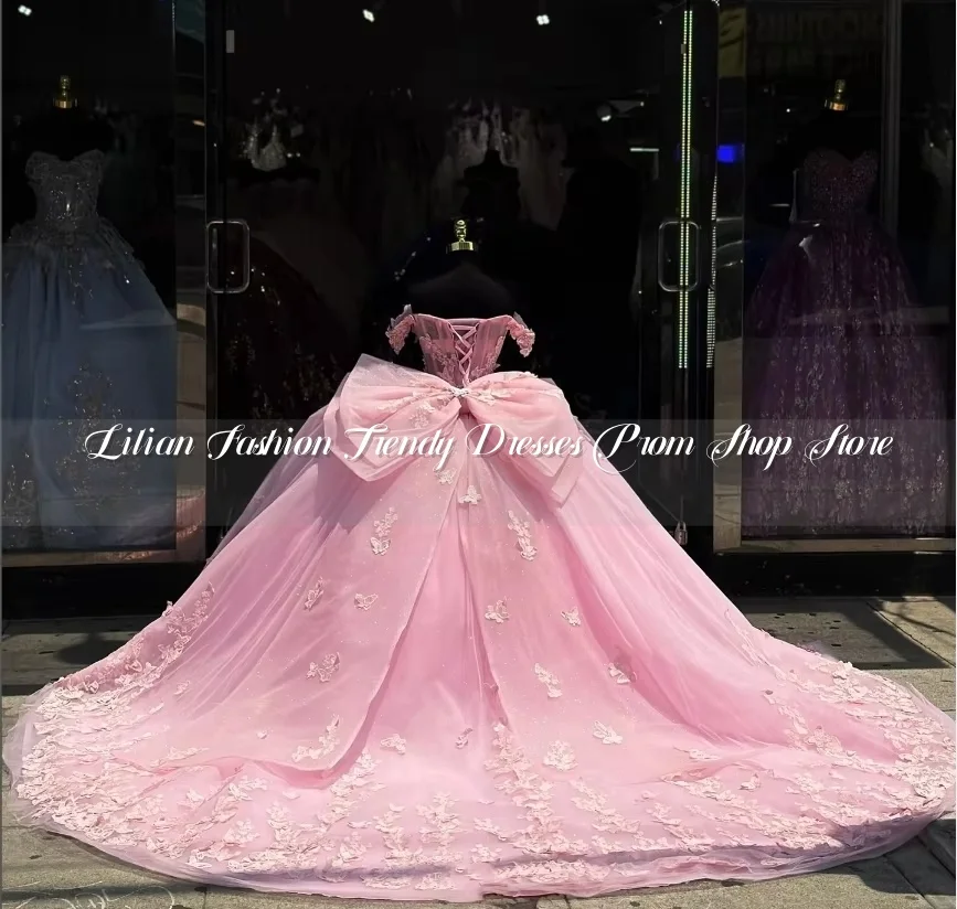 Różowa księżniczka Wykwintne 15 sukienek na quinceanerę Off Shoulder 3D Floral Applique Bow vestidos de 15 quinñera 2024 de lujo