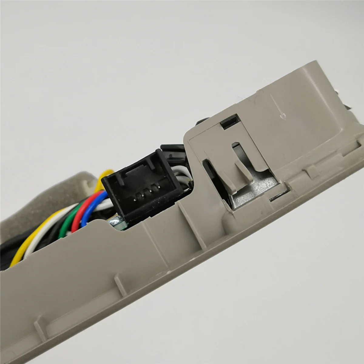 الكلاسيكية سيارة العلوي القراءة ضوء فتحة سقف التبديل GJ6R-69-970 لمازدا 6 GG 3 BK مازدا 5 CX-7 وحدة التحكم مصباح على شكل قبة BBM6-69-970B-75