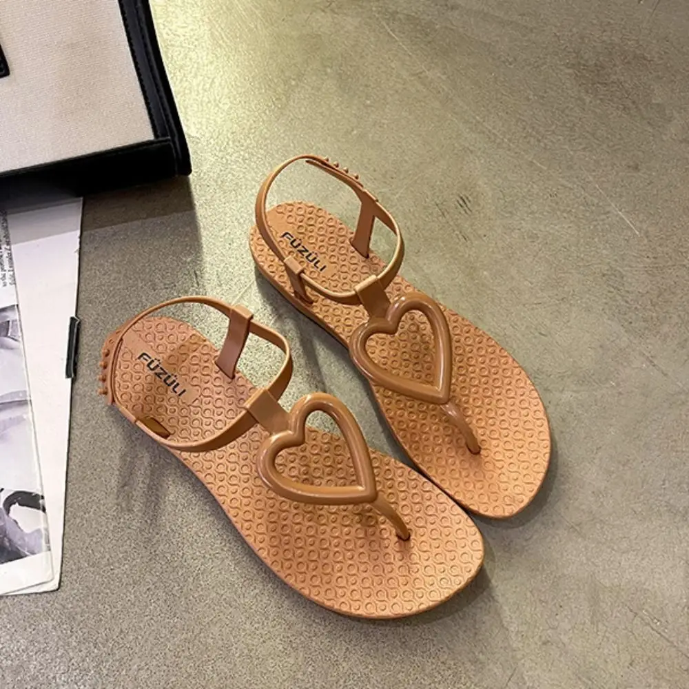 Sweet Hollow Heart Flip Toe Sandals Anti Slip Anti Odor Slippers Women Beachwear PVC Slides Sandals Women