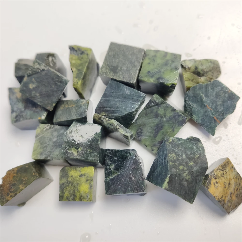 Natural Medicine King Stone China Raw Minerals with Health Care Function Blackish Green Color Jasper Home Decoration Stone