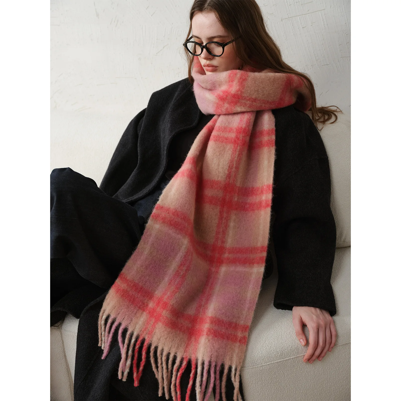 Design Wool Scarf Women Winter Elegant, Minimalist Thickened Warm Soft Pink Plaid Tassels Scarves 217*36cm