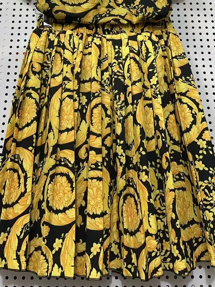 2026 Summer Women's Clothing Retro Geometric Print Knitted Pullover T-shirt Two-piece Set + Loose Pleated Skirt Fashion Suit
