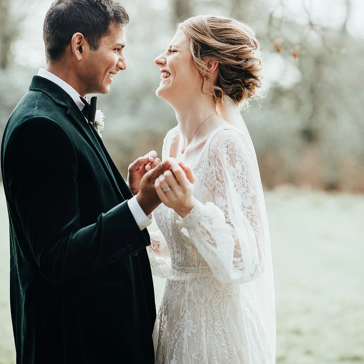 Romantic Long Bishop Sleeves Wedding Dress Customized Rustic Soft Lace Fairy Sweetheart Bohemian V Neck A Line Bridal Gowns