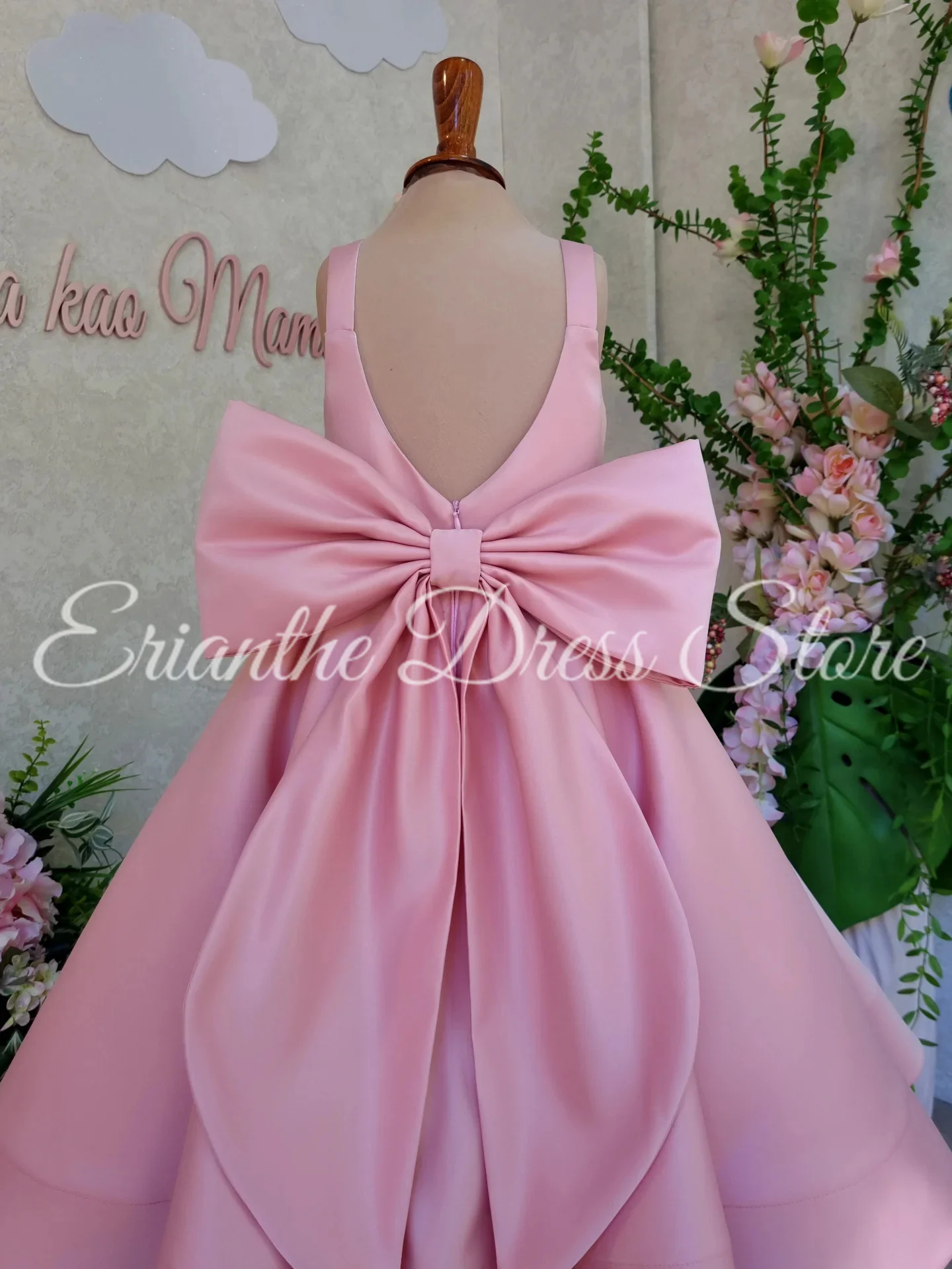 Pink Flower Girl Dress for Wedding Sleeveless Satin With Bow Customized Kids Birthday Party First Communion Ball Gown