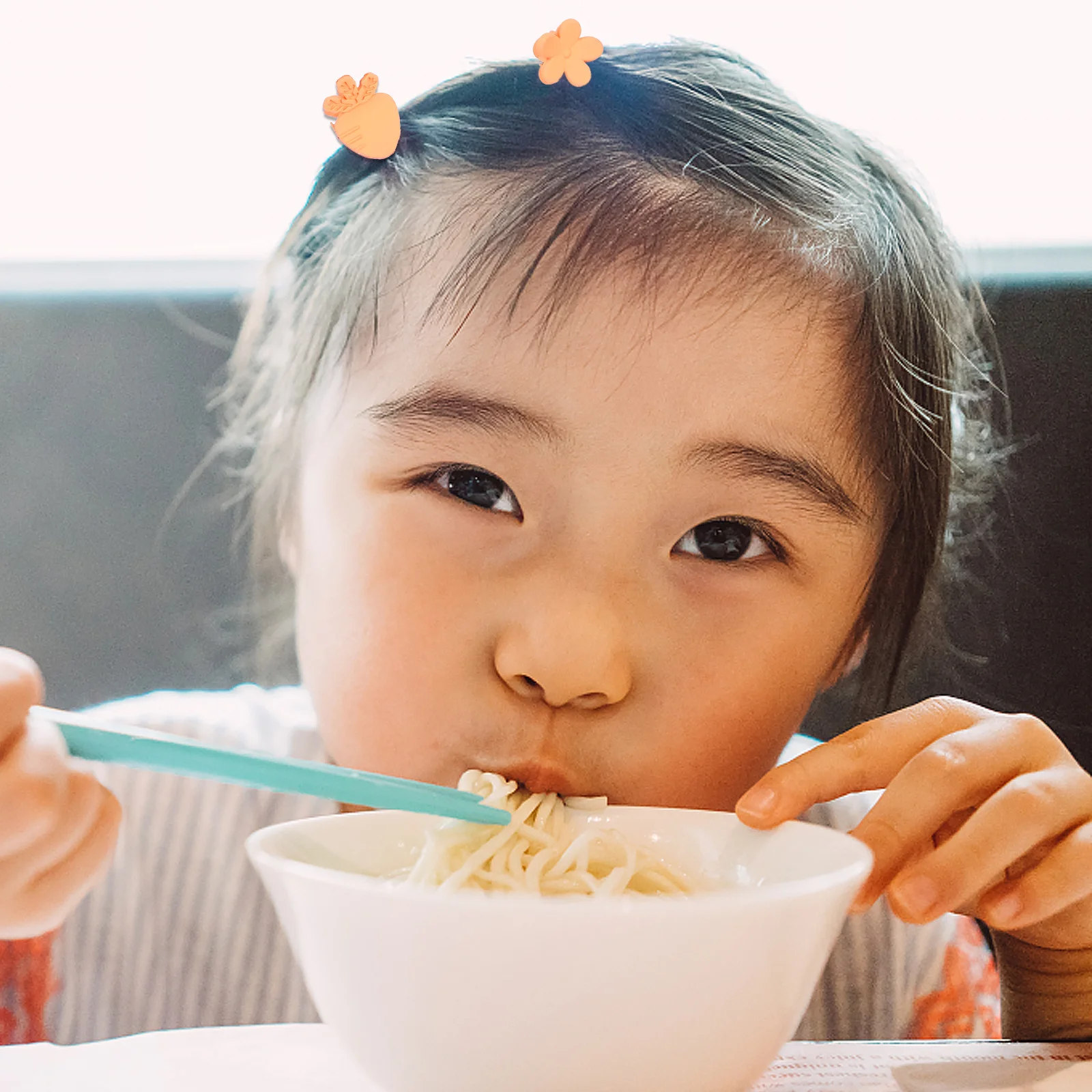 

50Pcs Hair Claw Mini Plastic Candy Color Jaw Clips Stylish Hairpin for Bright Small Hair Accessories