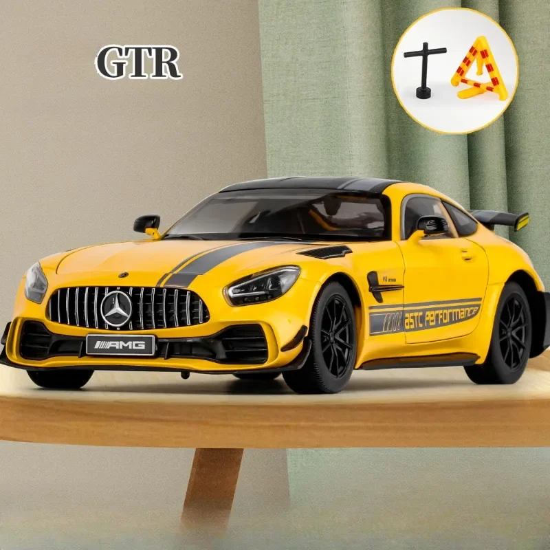 

Модель автомобиля из сплава AMG GTR со звуковым светом, имитация масштаба 1:18, коллективные игрушки Benz большого размера, транспортные средства, подарок на день рождения для мужчин и мальчиков